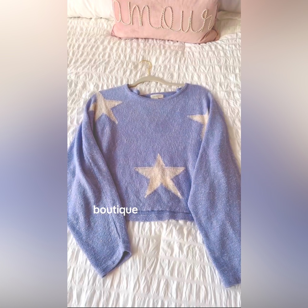 Star cropped sweater